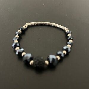 Black and silver beaded stretch bracelet